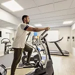 Mercure Paris Val De 4*