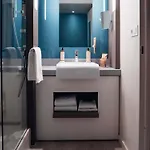 Mercure Paris Val De Hotell
