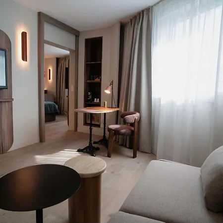 Hotel Mercure Paris Val De