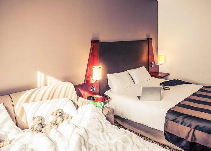 Mercure Paris Val De Ξενοδοχείο 4*