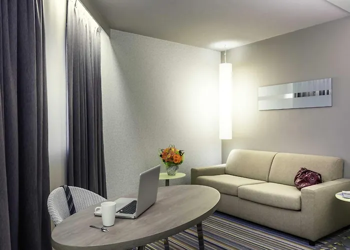 Ξενοδοχείο Mercure Paris Val De